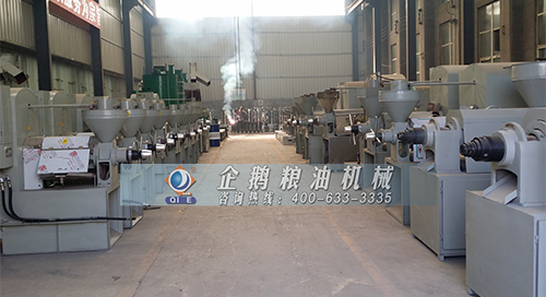 新型榨油機.jpg